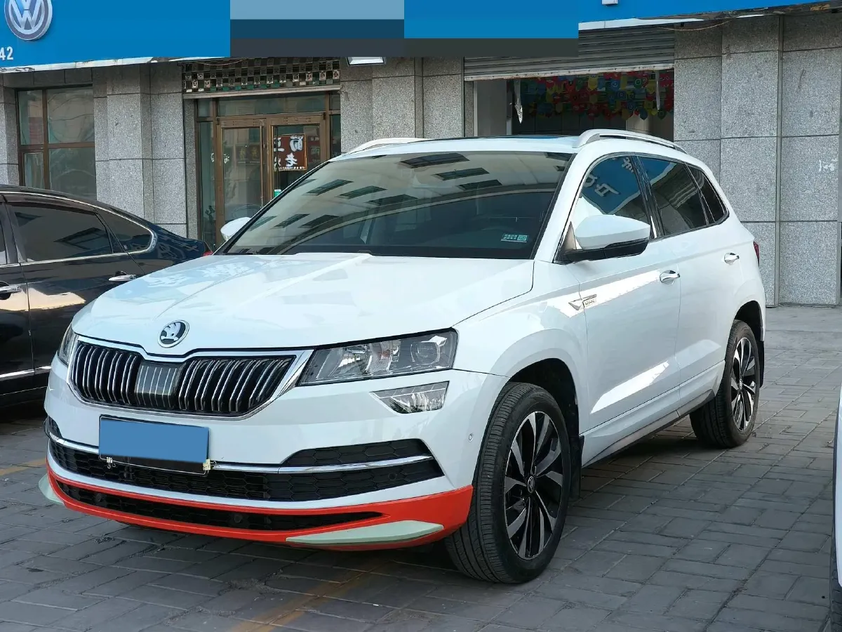 2023 Skoda Karoq 1.4T 150HP L4 7DCT,autocango,china used car exporter,china ev exporter,chinese used car exporter,chinese used ev exporter