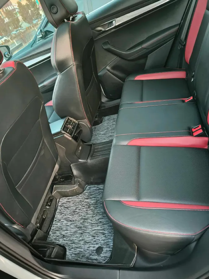 2023 Skoda Karoq 1.4T 150HP L4 7DCT,autocango,china used car exporter,china ev exporter,chinese used car exporter,chinese used ev exporter