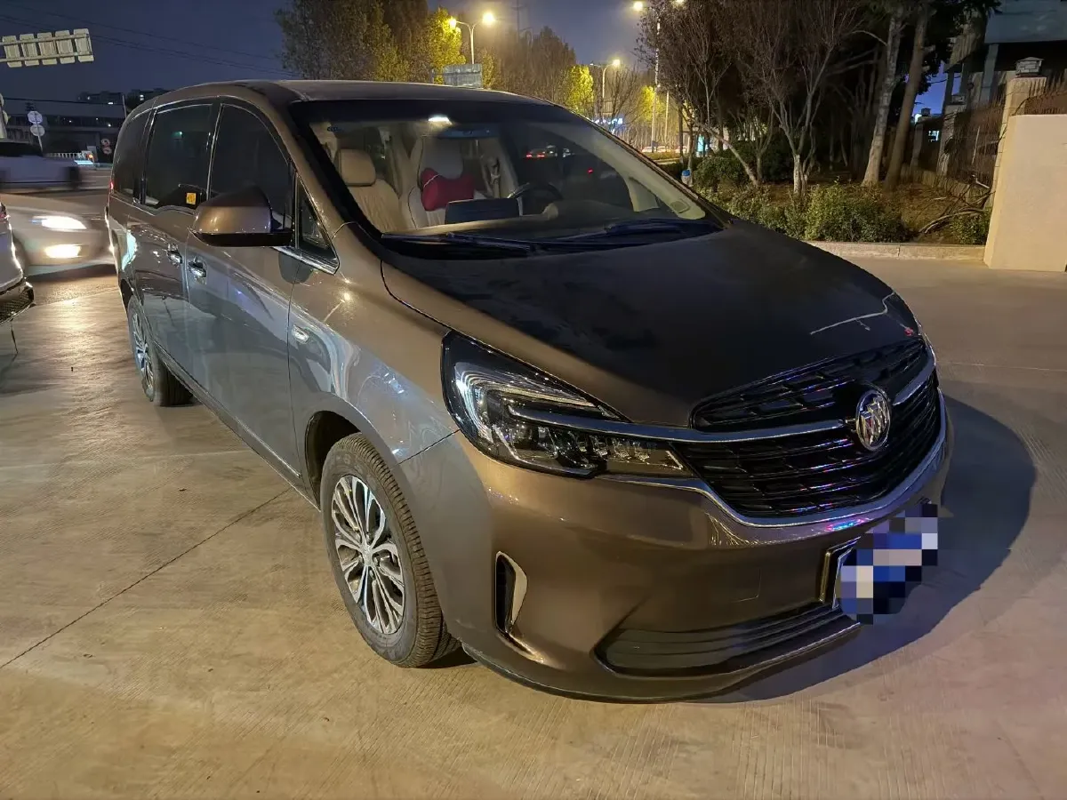 2022 Buick GL8 2.0T 237HP L4 9AT,autocango,china used car exporter,china ev exporter,chinese used car exporter,chinese used ev exporter