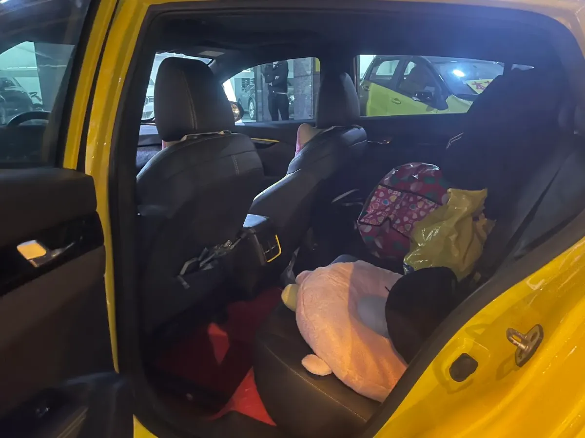 2021 DongFeng Aeolus YiXuan 1.5T 150HP L4 6DCT,autocango,china used car exporter,china ev exporter,chinese used car exporter,chinese used ev exporter