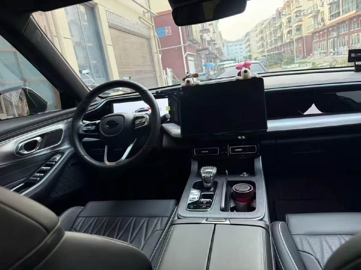 2025 GAC Trumpchi GS8 2.0T 252HP L4 8AT,autocango,china used car exporter,china ev exporter,chinese used car exporter,chinese used ev exporter