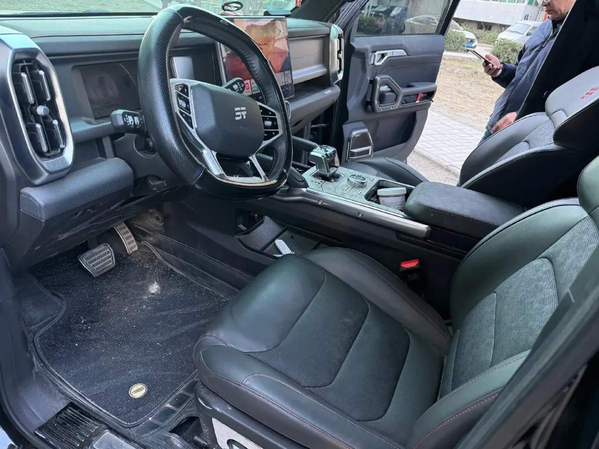 2024 Jetour ShanHai TravellerC-DM 1.5T 156HP L4 3DHT PHEV 43.24KWH,autocango,china used car exporter,china ev exporter,chinese used car exporter,chinese used ev exporter