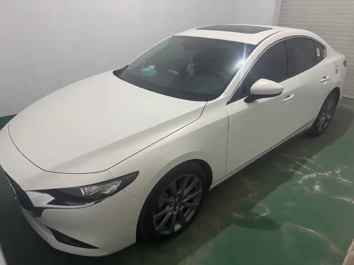 2023 Mazda 3 Axela 2.0L 158HP L4 6AT