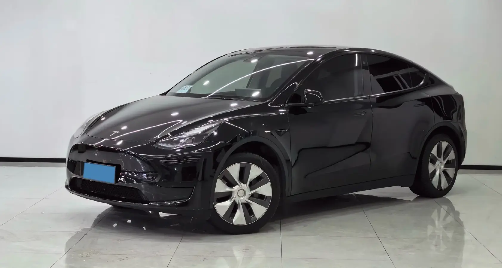 2022 Tesla Model Y BEV 60KWH