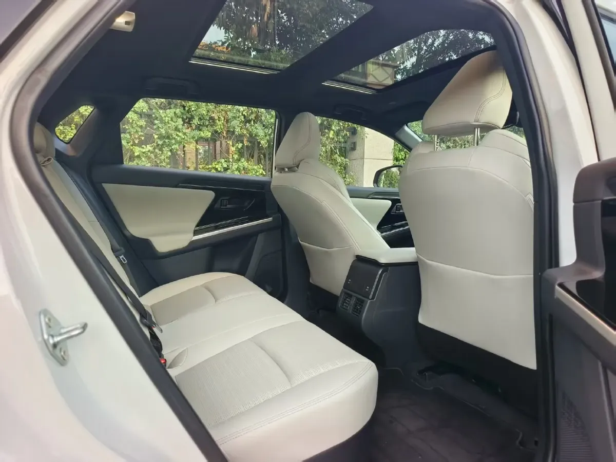 2024 Toyota BZ4X BEV 66.7KWH,autocango,china used car exporter,china ev exporter,chinese used car exporter,chinese used ev exporter