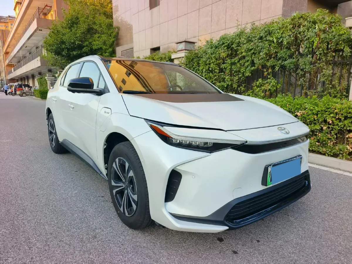 2024 Toyota BZ4X BEV 66.7KWH,autocango,china used car exporter,china ev exporter,chinese used car exporter,chinese used ev exporter