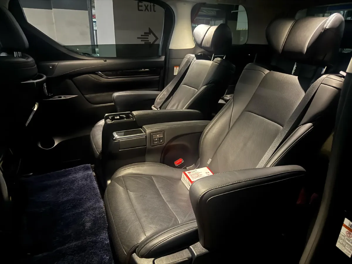 2019 Toyota Vellfire 2.5L 117HP L4 E-CVT Hybrid,autocango,china used car exporter,china ev exporter,chinese used car exporter,chinese used ev exporter