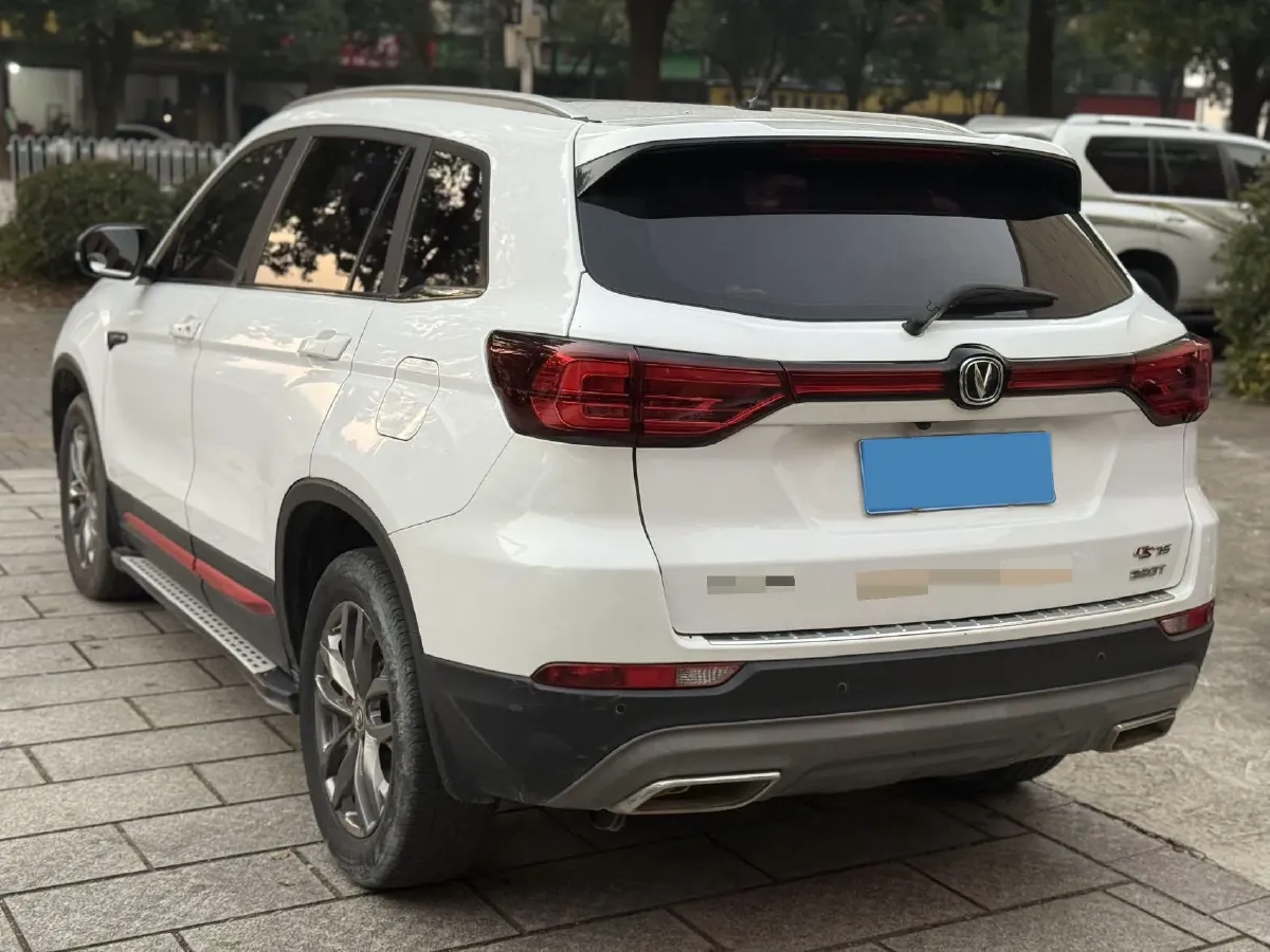 2021 ChangAn CS75 1.5T 178HP L4 7DCT,autocango,china used car exporter,china ev exporter,chinese used car exporter,chinese used ev exporter