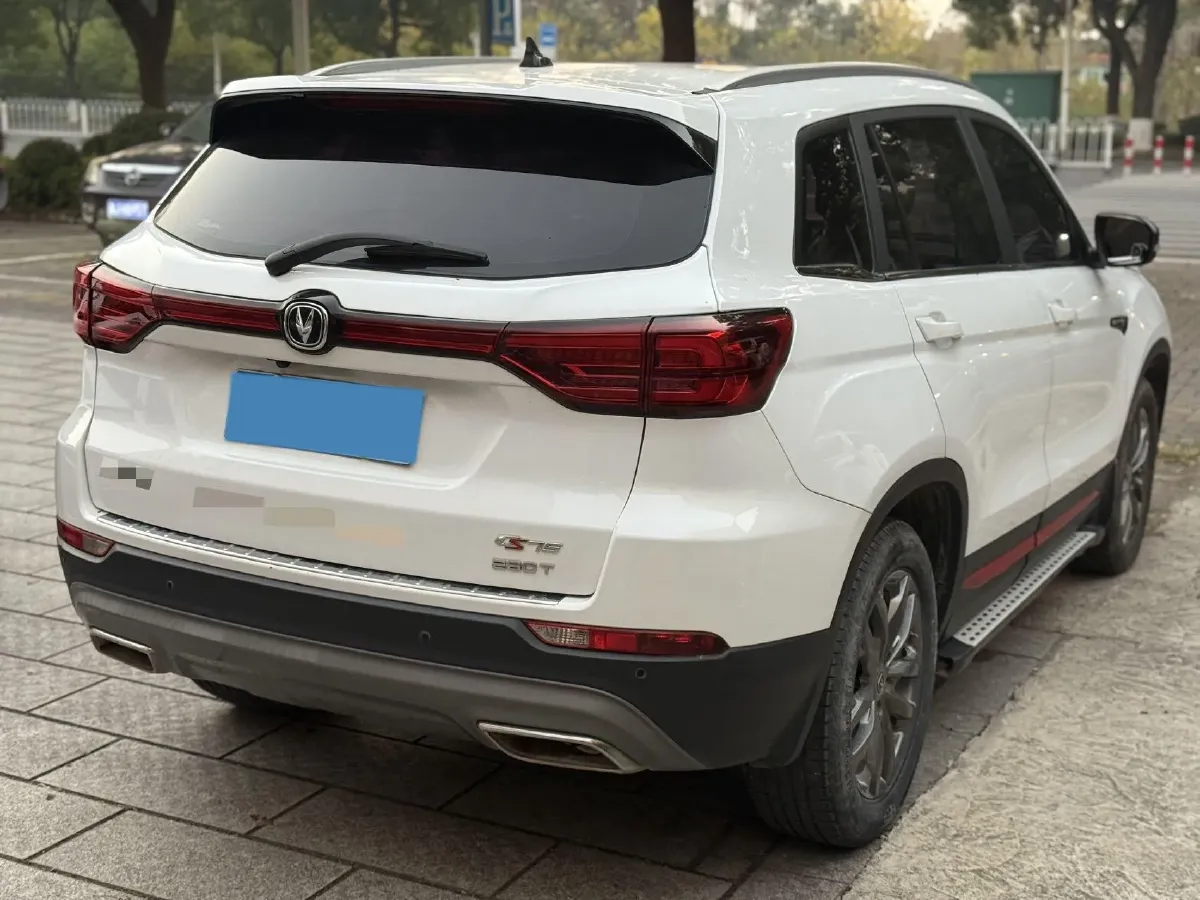 2021 ChangAn CS75 1.5T 178HP L4 7DCT,autocango,china used car exporter,china ev exporter,chinese used car exporter,chinese used ev exporter