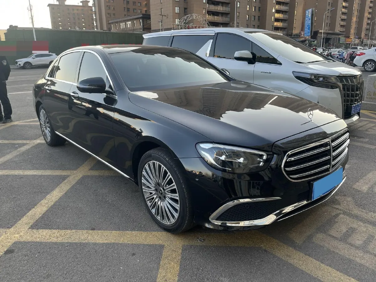 2022 Mercedes-Benz GLC Class 2.0T 258HP L4 9AT,autocango,china used car exporter,china ev exporter,chinese used car exporter,chinese used ev exporter