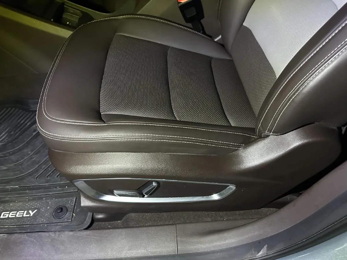 2019 Geely JiaJi 1.5T 177HP L3 7DCT,autocango,china used car exporter,china ev exporter,chinese used car exporter,chinese used ev exporter