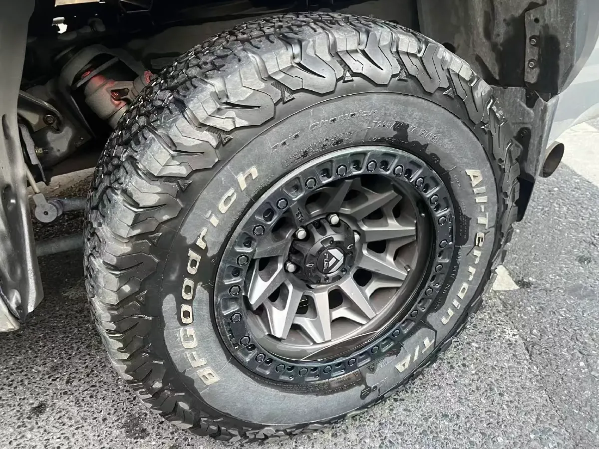 2022 Tank 300 2.0T 227HP L4 8AT,autocango,china used car exporter,china ev exporter,chinese used car exporter,chinese used ev exporter