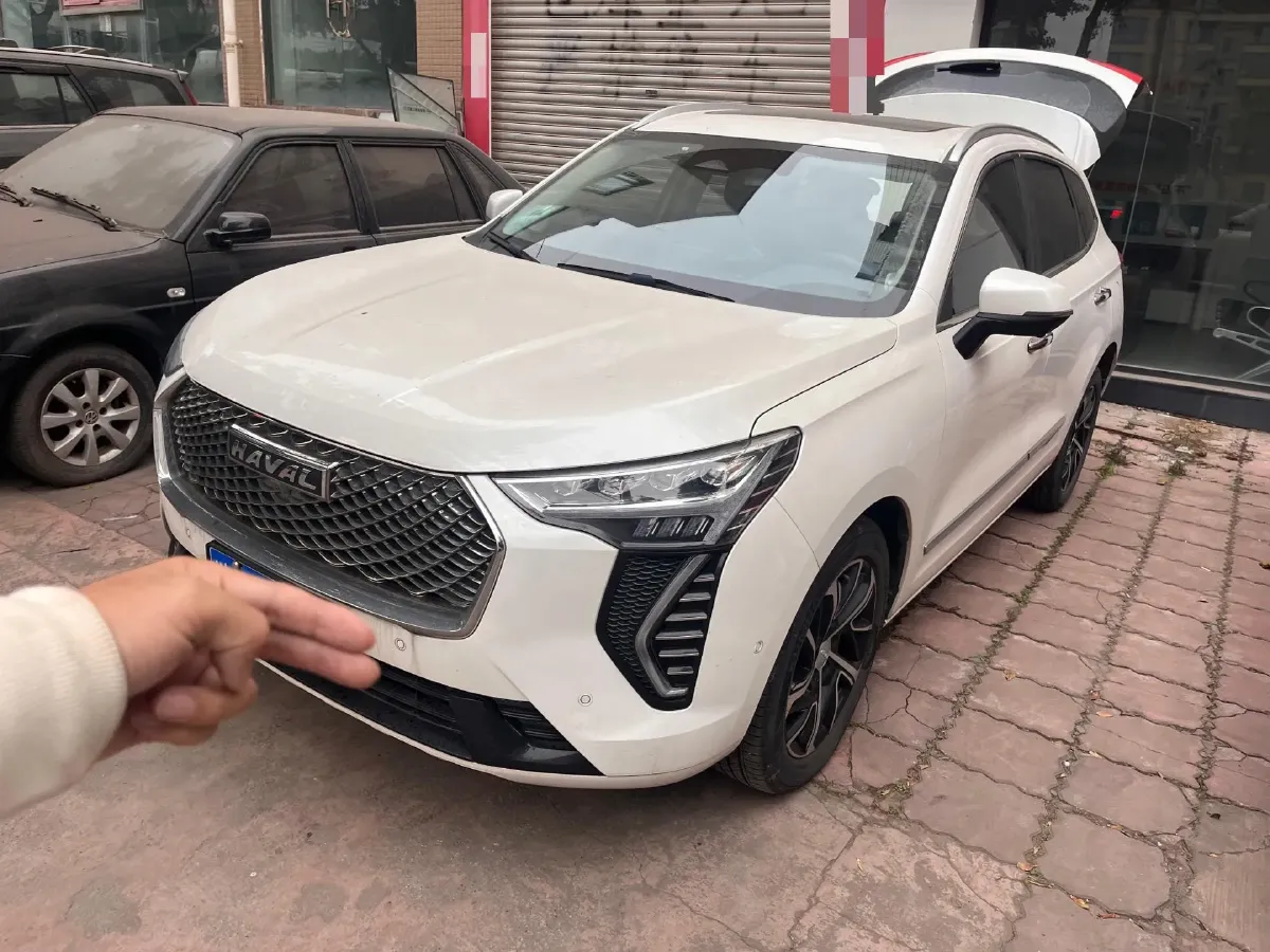 2021 Haval Jolion 1.5T 150HP L4 7DCT,autocango,china used car exporter,china ev exporter,chinese used car exporter,chinese used ev exporter