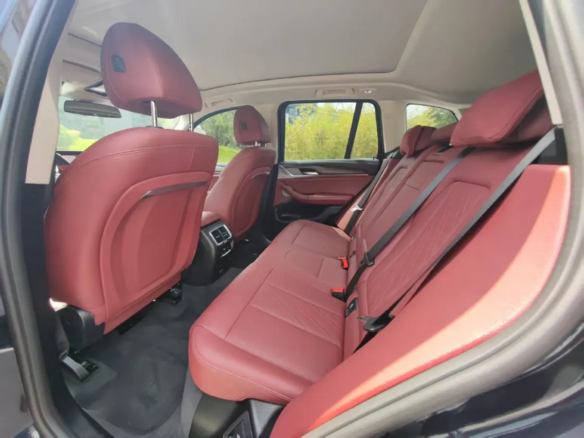 2023 BMW X3 2.0T 245HP L4 8AT,autocango,china used car exporter,china ev exporter,chinese used car exporter,chinese used ev exporter