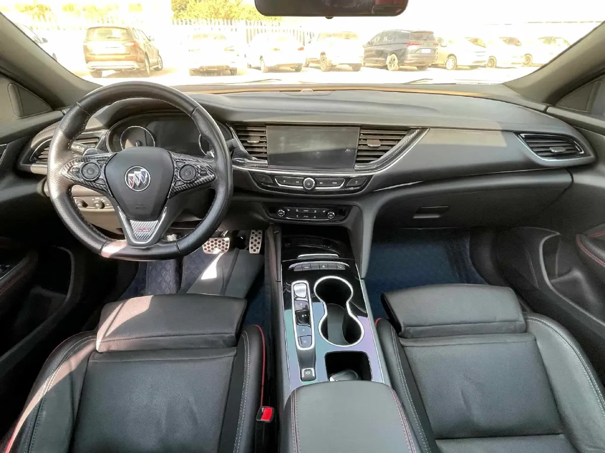 2020 Buick Regal 2.0T 237HP L4 9AT,autocango,china used car exporter,china ev exporter,chinese used car exporter,chinese used ev exporter