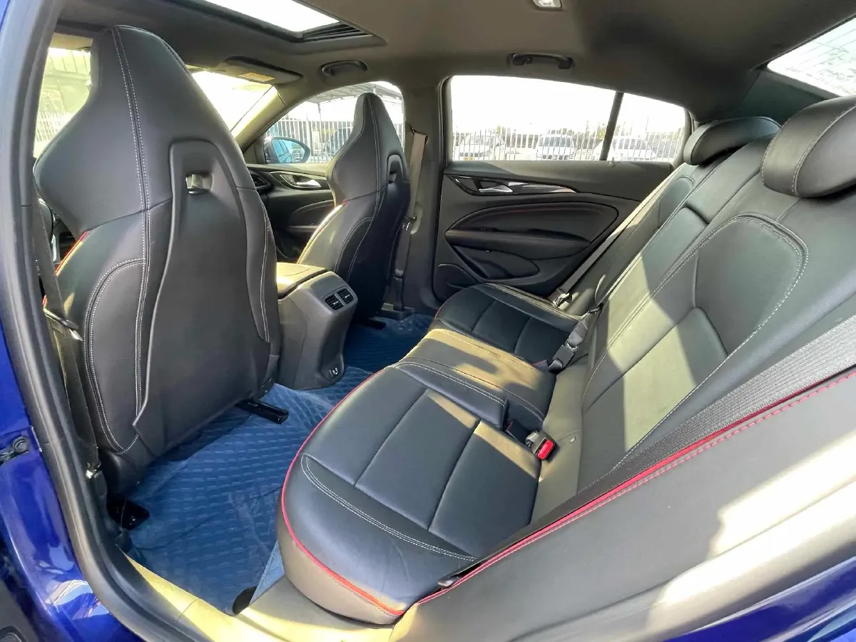 2020 Buick Regal 2.0T 237HP L4 9AT,autocango,china used car exporter,china ev exporter,chinese used car exporter,chinese used ev exporter