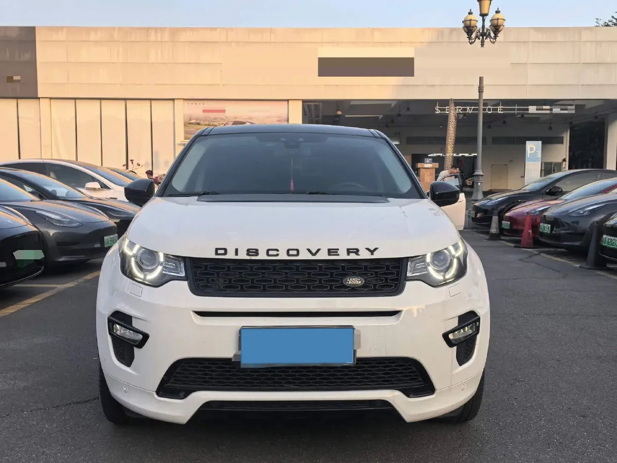 2019 Land Rover Discovery Sport 2.0T 241HP L4 9AT,autocango,china used car exporter,china ev exporter,chinese used car exporter,chinese used ev exporter