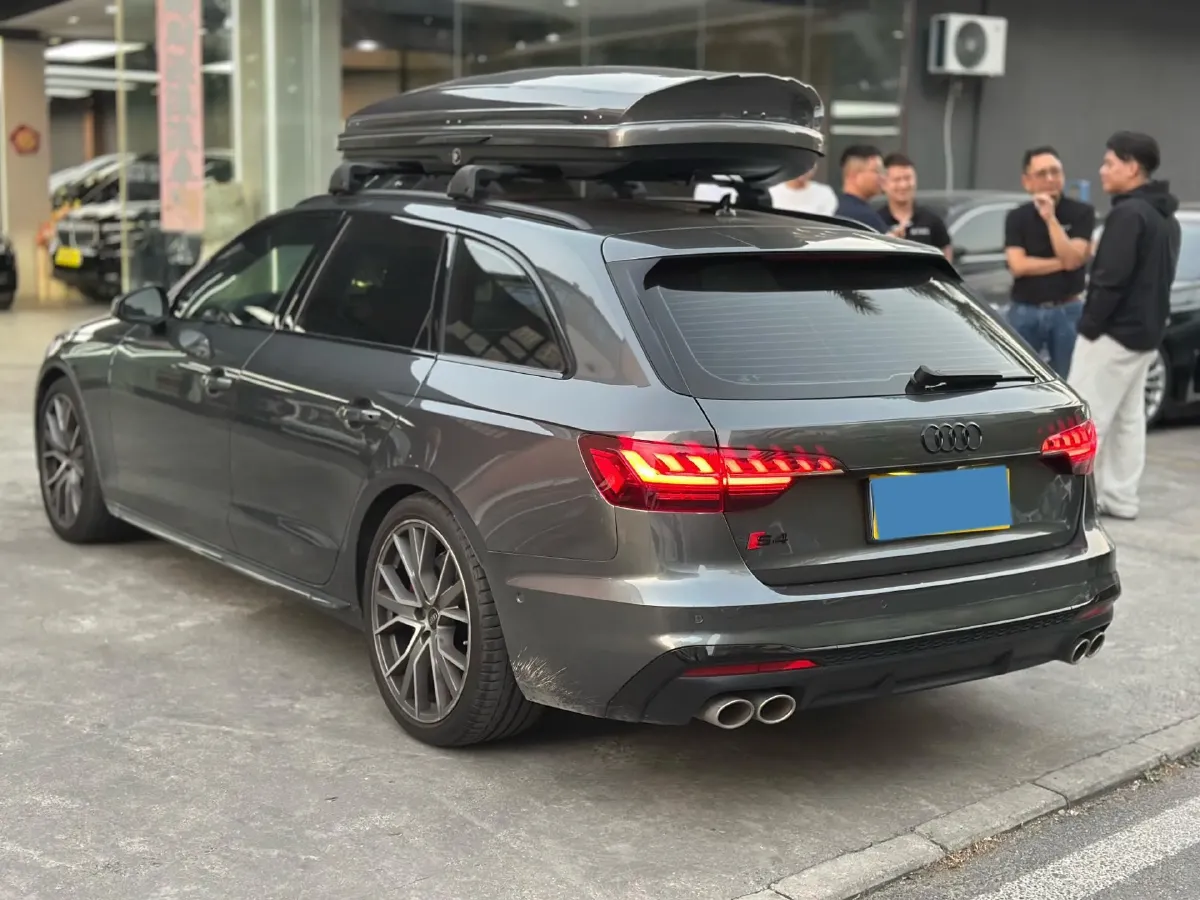 2023 Audi S4 3.0T 354HP V6 8AT,autocango,china used car exporter,china ev exporter,chinese used car exporter,chinese used ev exporter