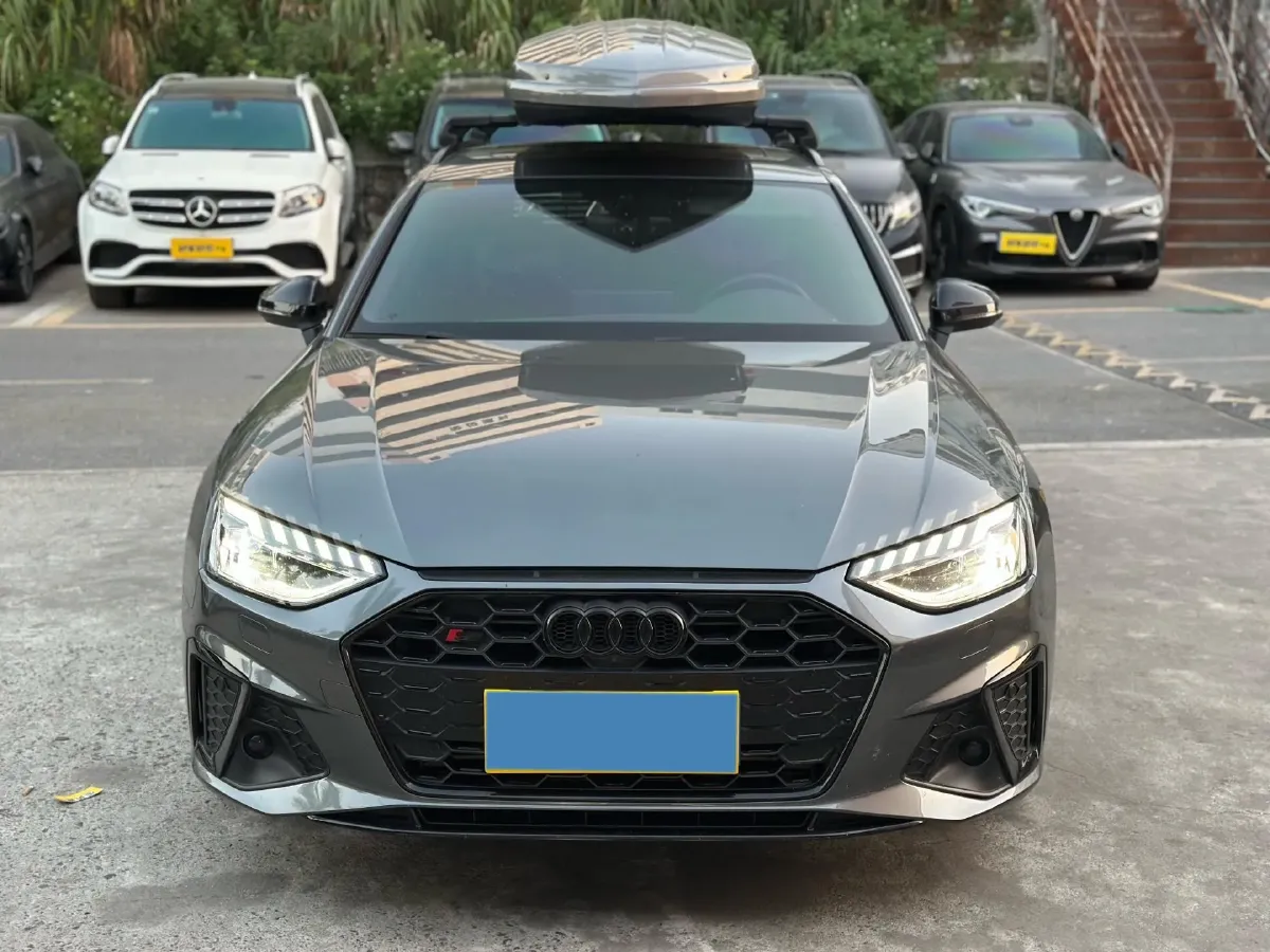 2023 Audi S4 3.0T 354HP V6 8AT,autocango,china used car exporter,china ev exporter,chinese used car exporter,chinese used ev exporter