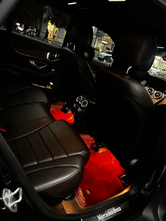 2020 Mercedes-Benz GLC Class 2.0T 258HP L4 9AT,autocango,china used car exporter,china ev exporter,chinese used car exporter,chinese used ev exporter