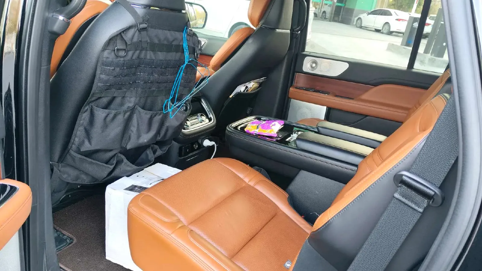 2020 Lincoln Navigator 3.5T 388HP V6 10AT,autocango,china used car exporter,china ev exporter,chinese used car exporter,chinese used ev exporter