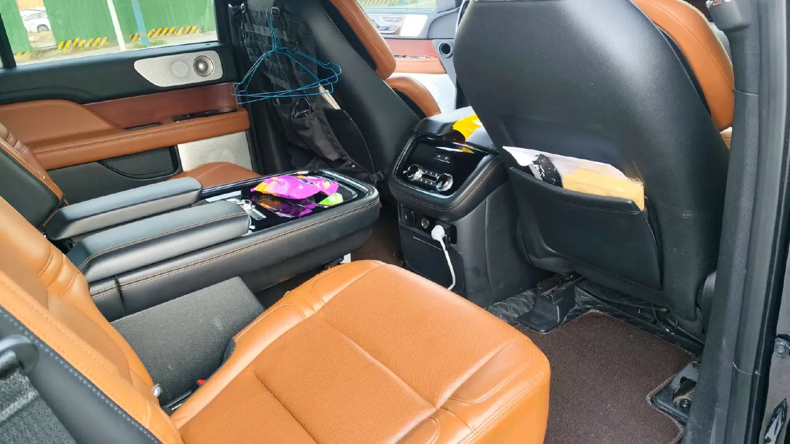 2020 Lincoln Navigator 3.5T 388HP V6 10AT,autocango,china used car exporter,china ev exporter,chinese used car exporter,chinese used ev exporter