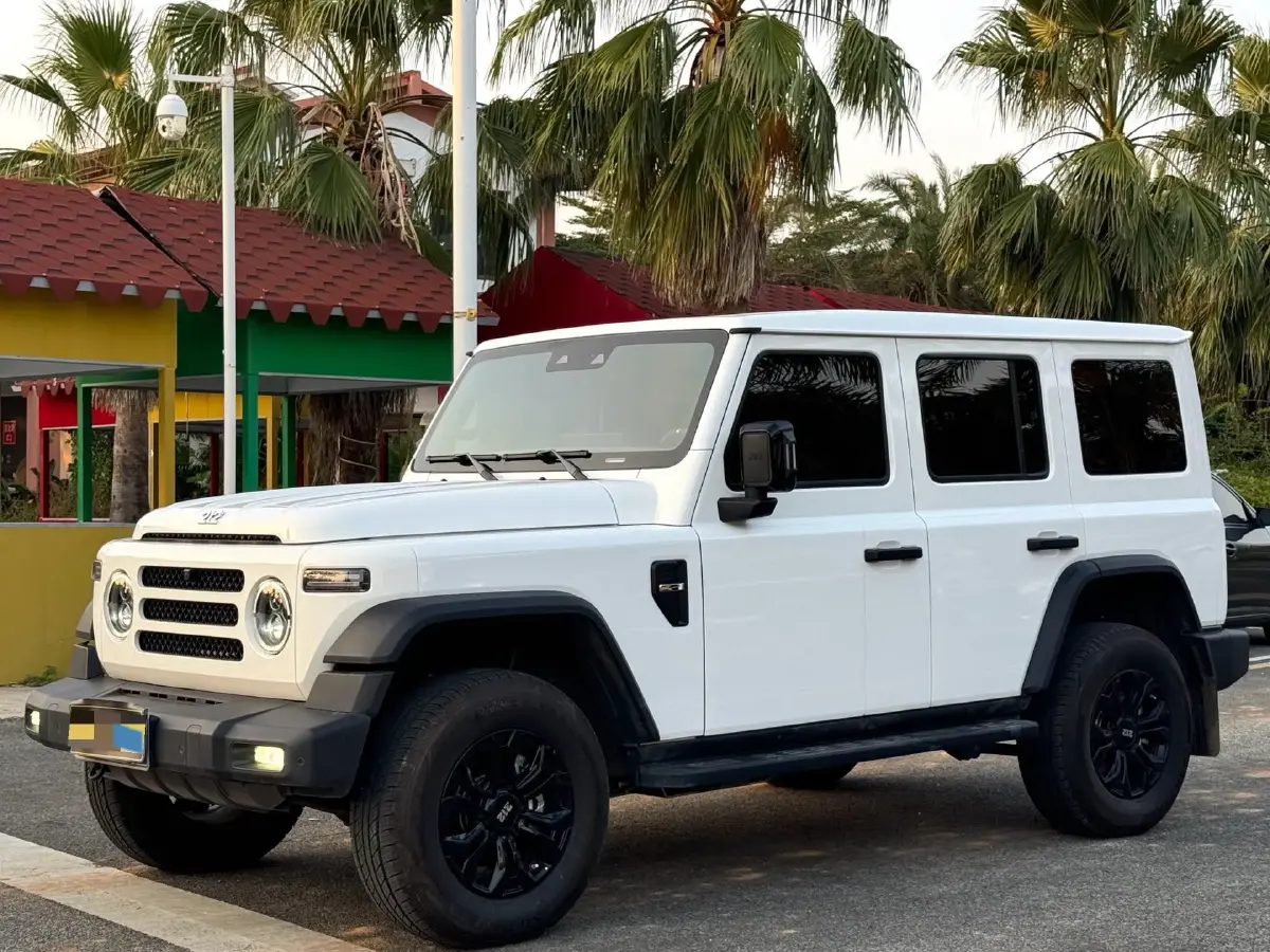 2024 212 212 T01 2.0T 252HP L4 8AT