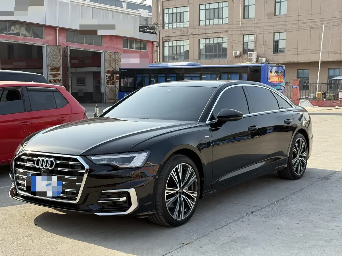 2024 Audi A6L 2.0T 245HP L4 7DCT