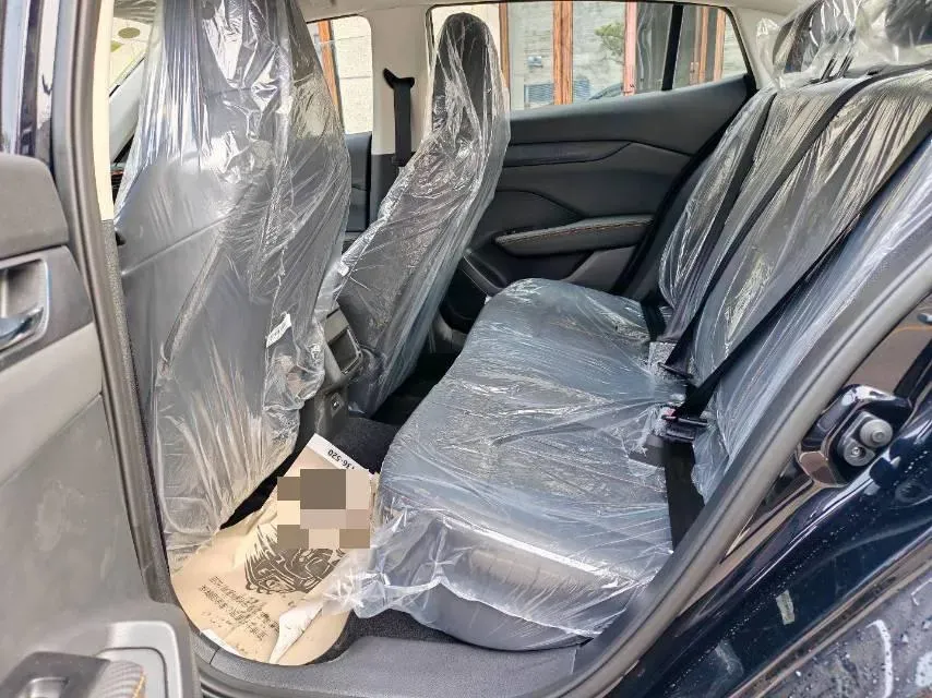 2023 DongFeng Aeolus YiXuan 1.5L 125HP L4 6DCT,autocango,china used car exporter,china ev exporter,chinese used car exporter,chinese used ev exporter