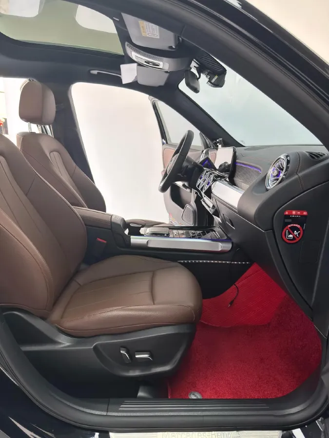 2022 Mercedes-Benz GLB Class 2.0T 190HP L4 8DCT,autocango,china used car exporter,china ev exporter,chinese used car exporter,chinese used ev exporter