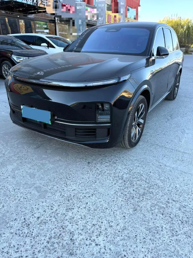 2023 Li L8 Range Extended 154HP REEV 40.9KWH,autocango,china used car exporter,china ev exporter,chinese used car exporter,chinese used ev exporter
