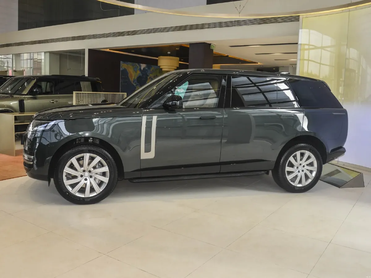 2023 Land Rover Range Rover 3.0T 400HP L6 8AT,autocango,china used car exporter,china ev exporter,chinese used car exporter,chinese used ev exporter