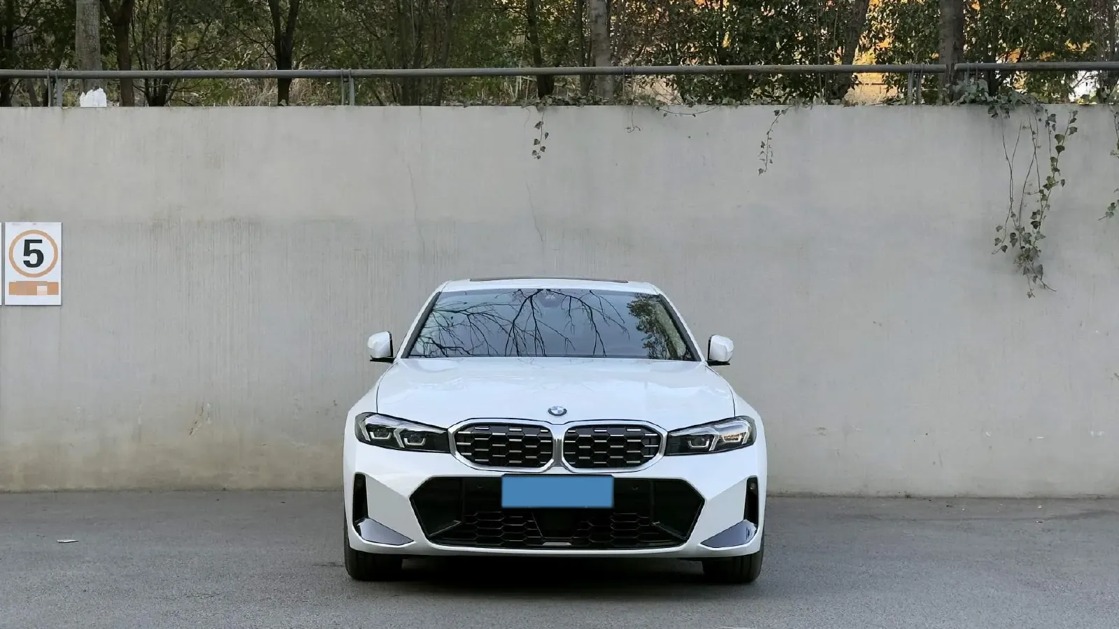 2025 BMW 3 Series 2.0T 184HP L4 8AT,autocango,china used car exporter,china ev exporter,chinese used car exporter,chinese used ev exporter