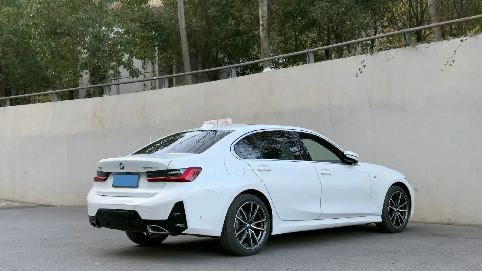 2025 BMW 3 Series 2.0T 184HP L4 8AT,autocango,china used car exporter,china ev exporter,chinese used car exporter,chinese used ev exporter