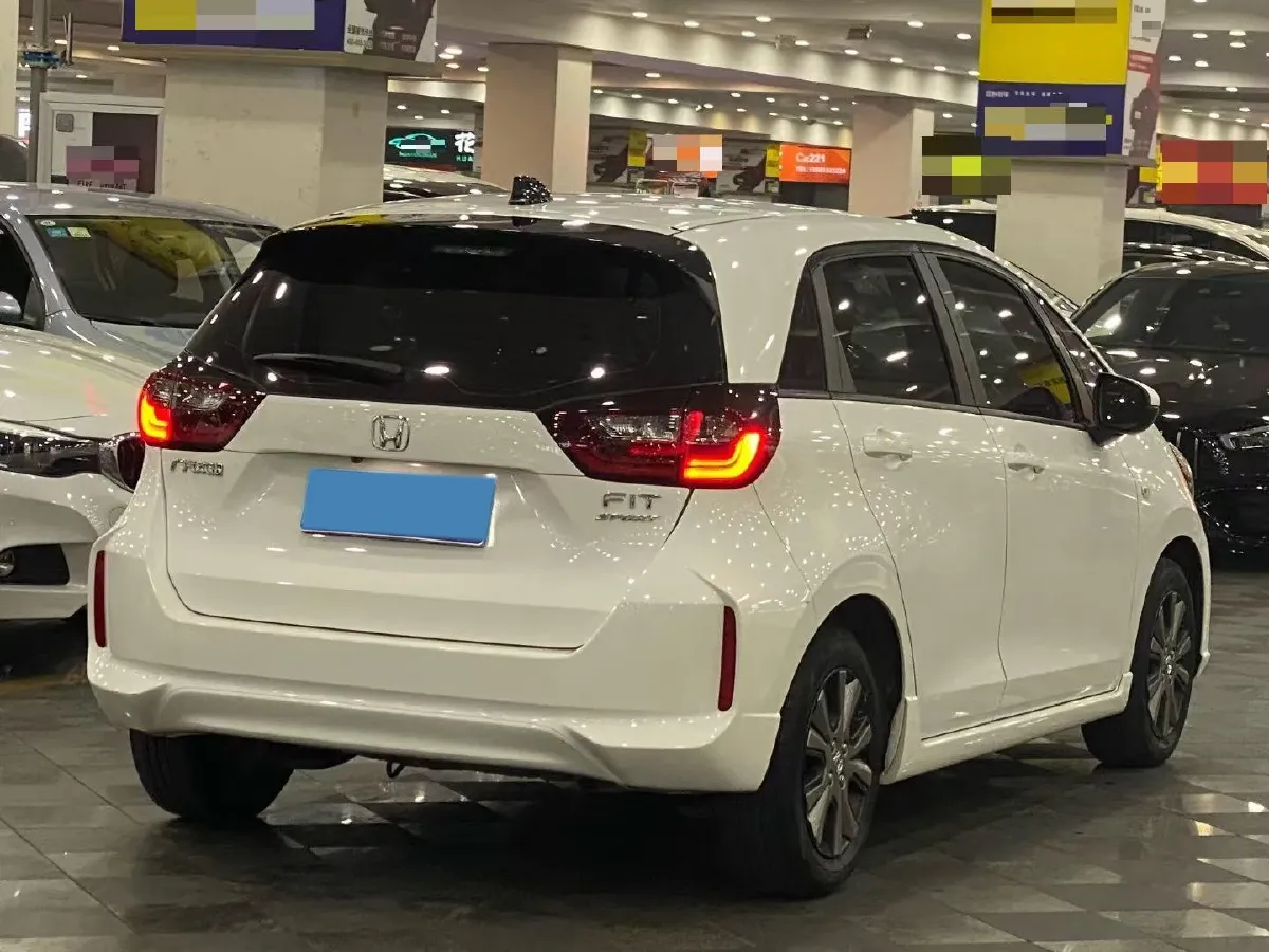 2021 Honda Fit 1.5L 131HP L4 CVT,autocango,china used car exporter,china ev exporter,chinese used car exporter,chinese used ev exporter