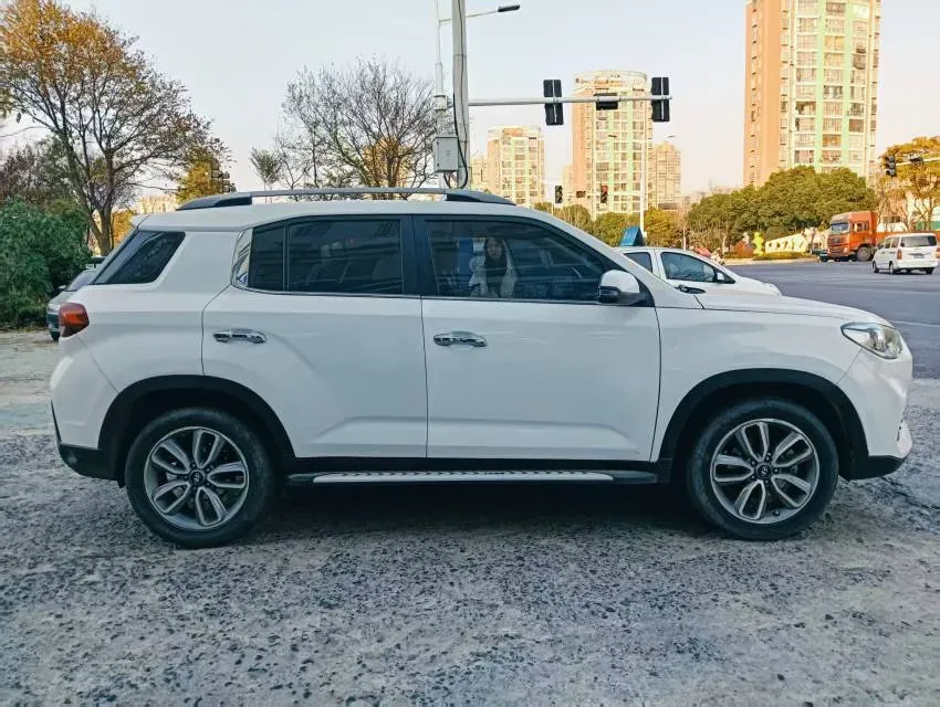 2019 Hyundai ix35 2.0L 160HP L4 6AT,autocango,china used car exporter,china ev exporter,chinese used car exporter,chinese used ev exporter