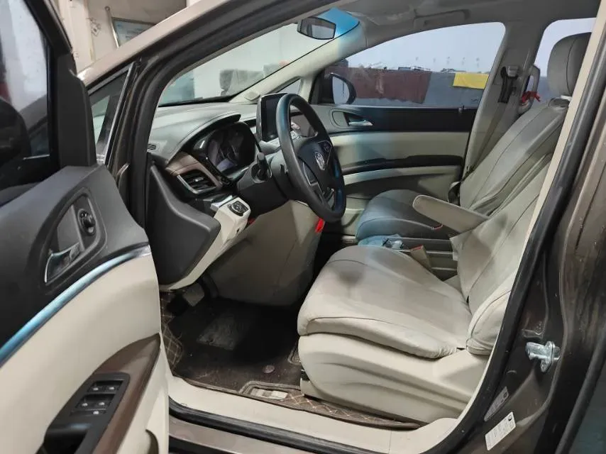 2022 Buick GL8 2.0T 237HP L4 9AT,autocango,china used car exporter,china ev exporter,chinese used car exporter,chinese used ev exporter