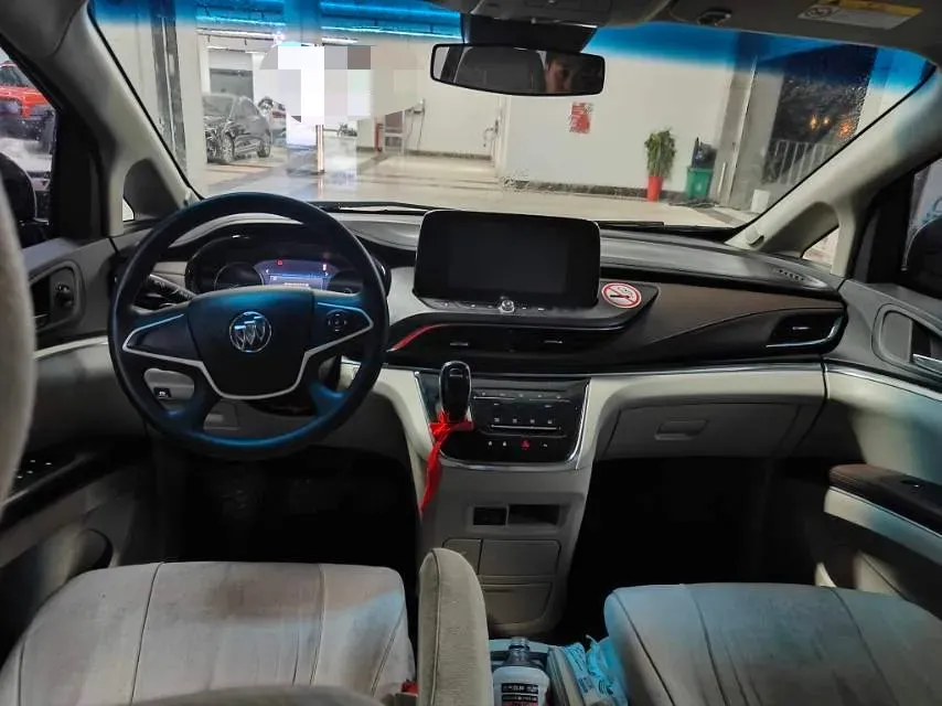 2022 Buick GL8 2.0T 237HP L4 9AT,autocango,china used car exporter,china ev exporter,chinese used car exporter,chinese used ev exporter