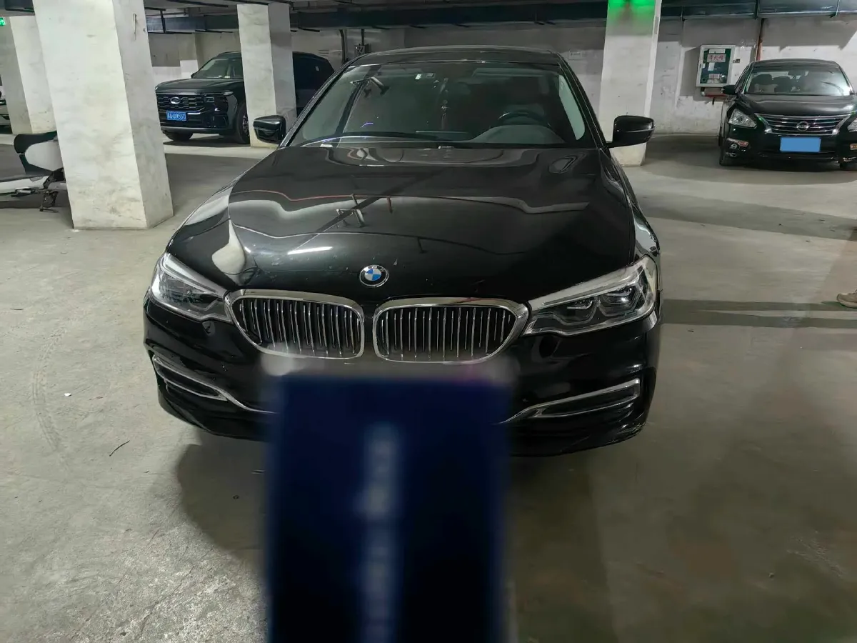 2020 BMW 5 Series 2.0T 252HP L4 8AT,autocango,china used car exporter,china ev exporter,chinese used car exporter,chinese used ev exporter