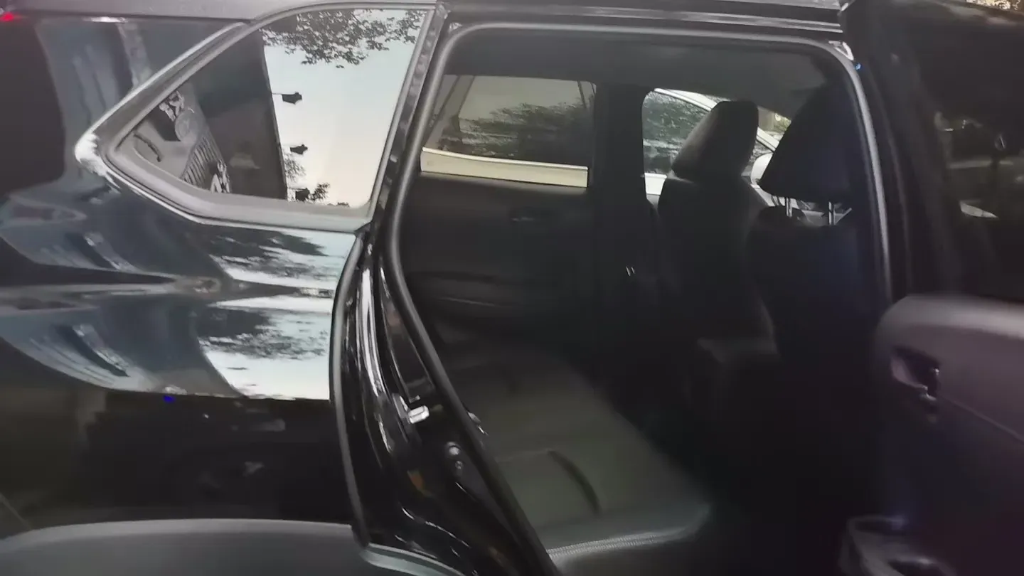 2024 Toyota Corolla Cross 2.0L 171HP L4 CVT,autocango,china used car exporter,china ev exporter,chinese used car exporter,chinese used ev exporter