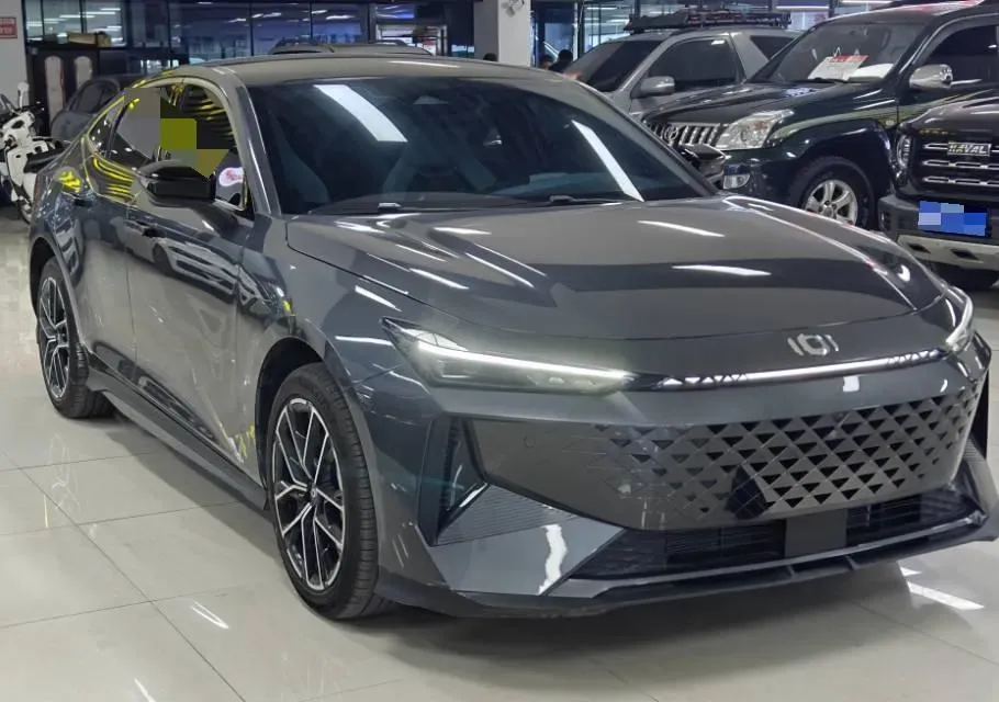 2023 ChangAn QiYuan Q05 Classic 1.5L 110HP L4 E-CVT PHEV 18.99KWH,autocango,china used car exporter,china ev exporter,chinese used car exporter,chinese used ev exporter