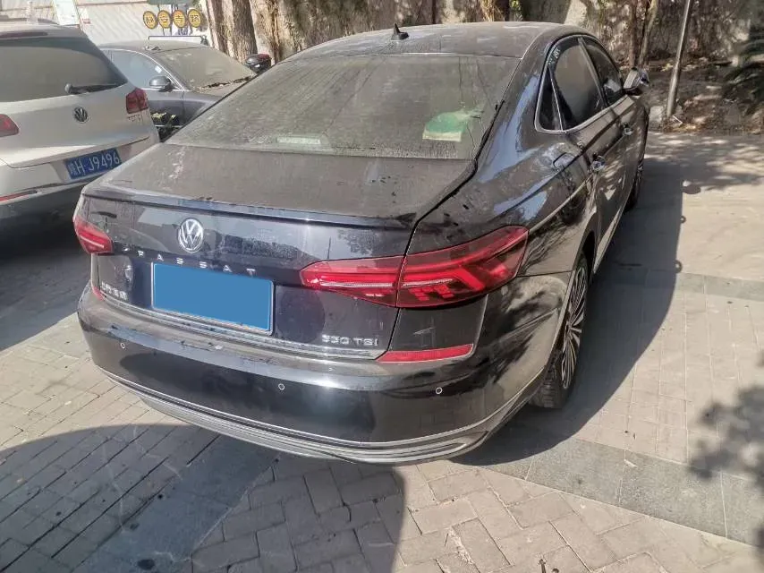 2020 Volkswagen Passat 2.0T 186HP L4 7DCT,autocango,china used car exporter,china ev exporter,chinese used car exporter,chinese used ev exporter