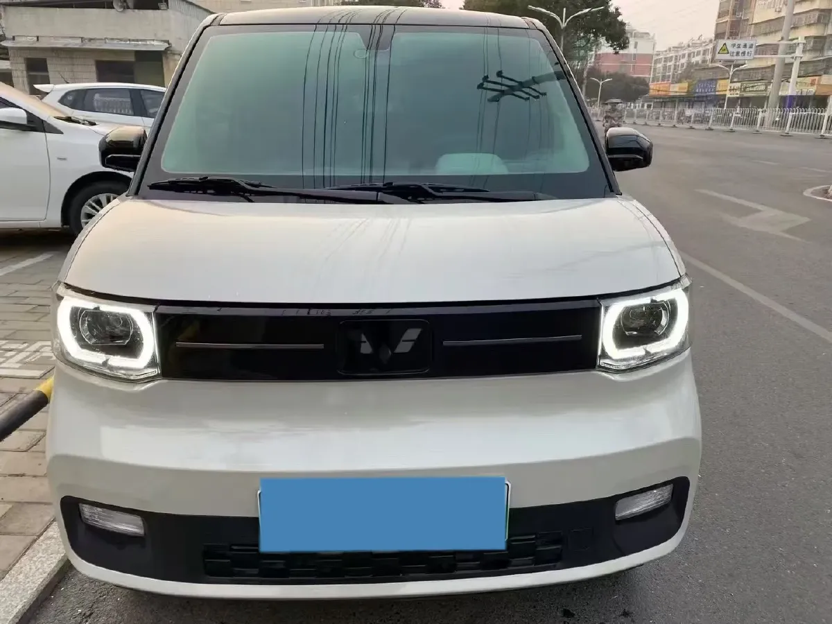 2022 WuLing HongGuang MINI EV BEV 13.8KWH,autocango,china used car exporter,china ev exporter,chinese used car exporter,chinese used ev exporter