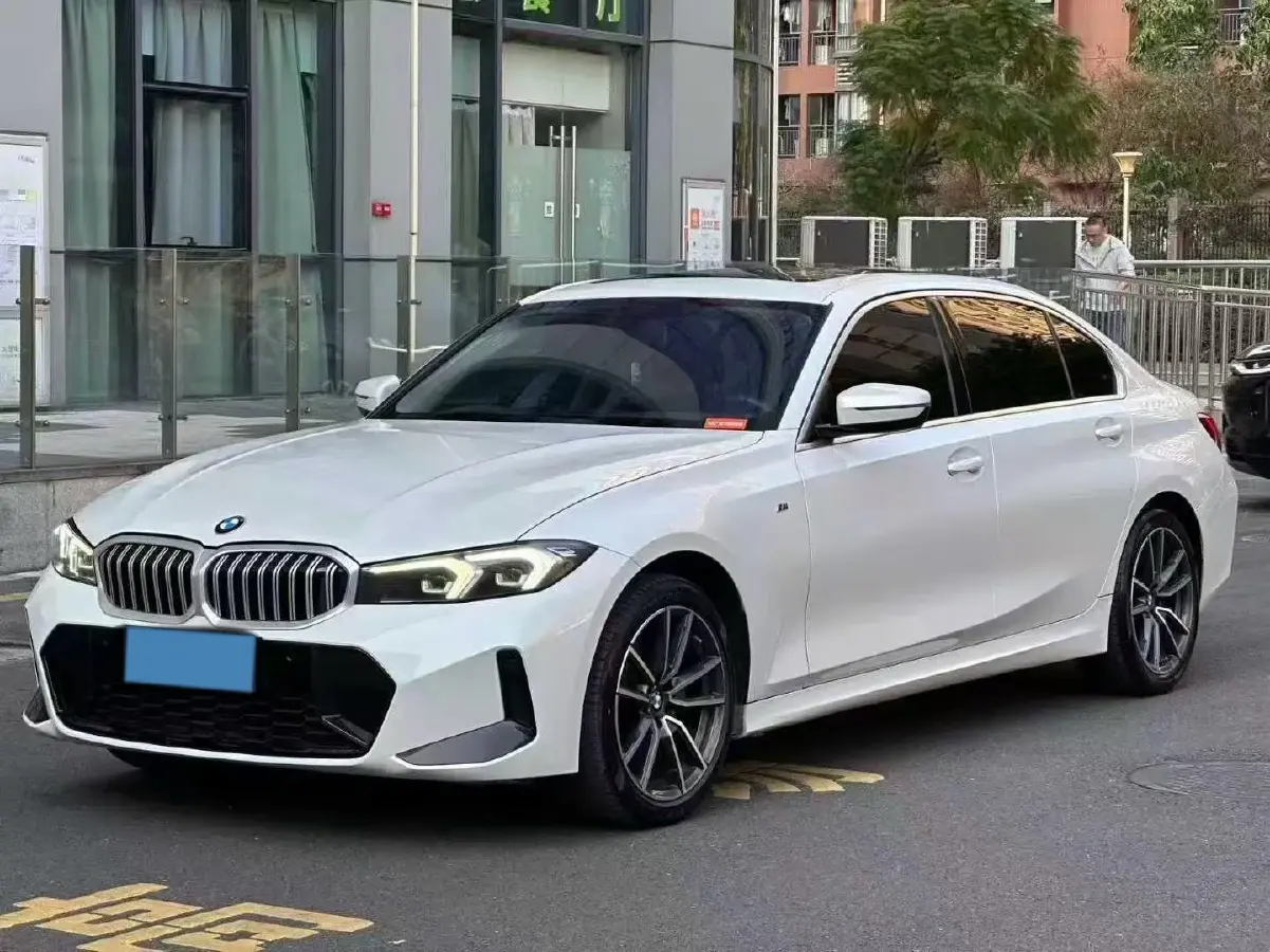 2023 BMW 3 Series 2.0T 156HP L4 8AT