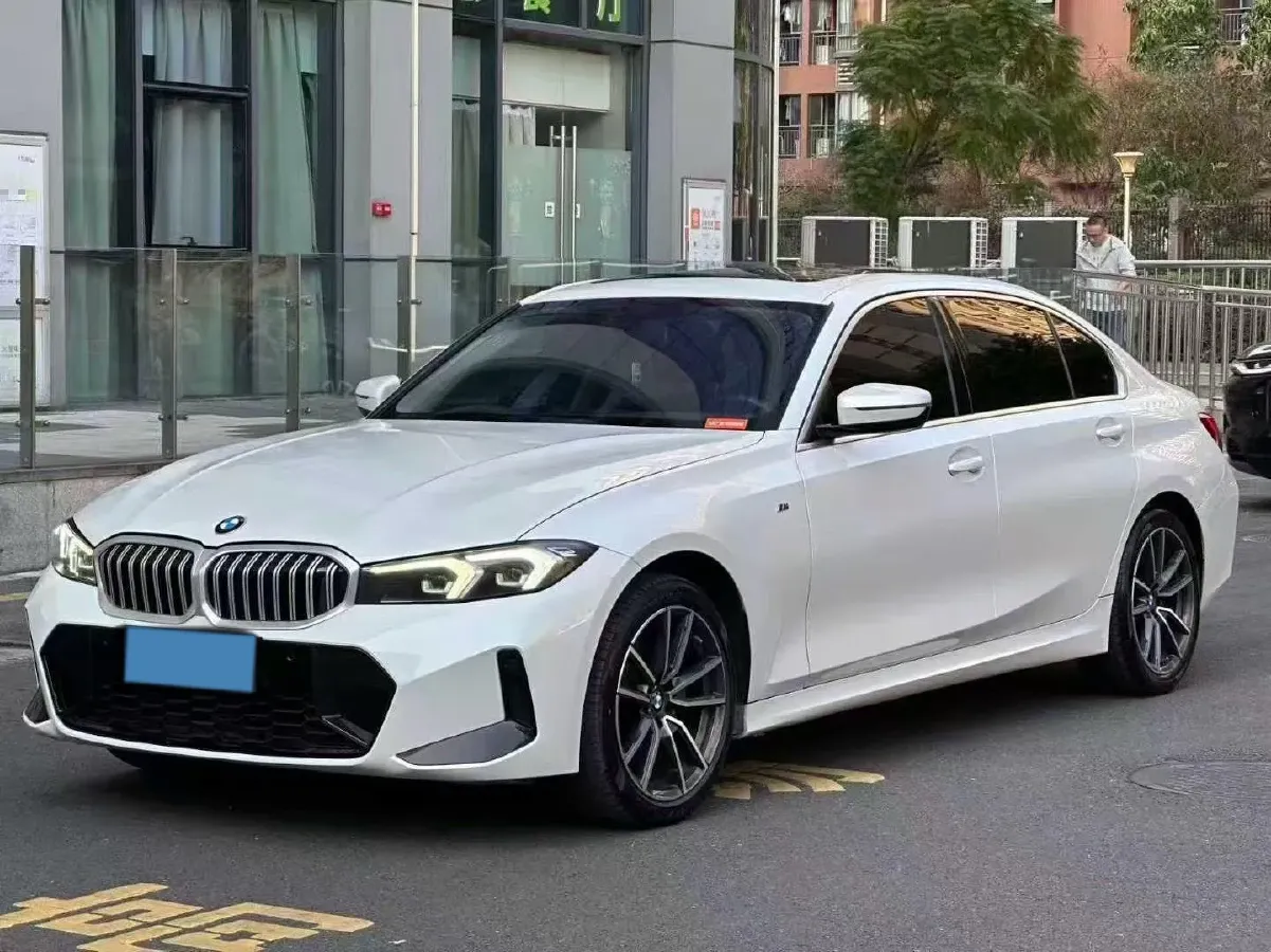 2023 BMW 3 Series 2.0T 156HP L4 8AT,autocango,china used car exporter,china ev exporter,chinese used car exporter,chinese used ev exporter