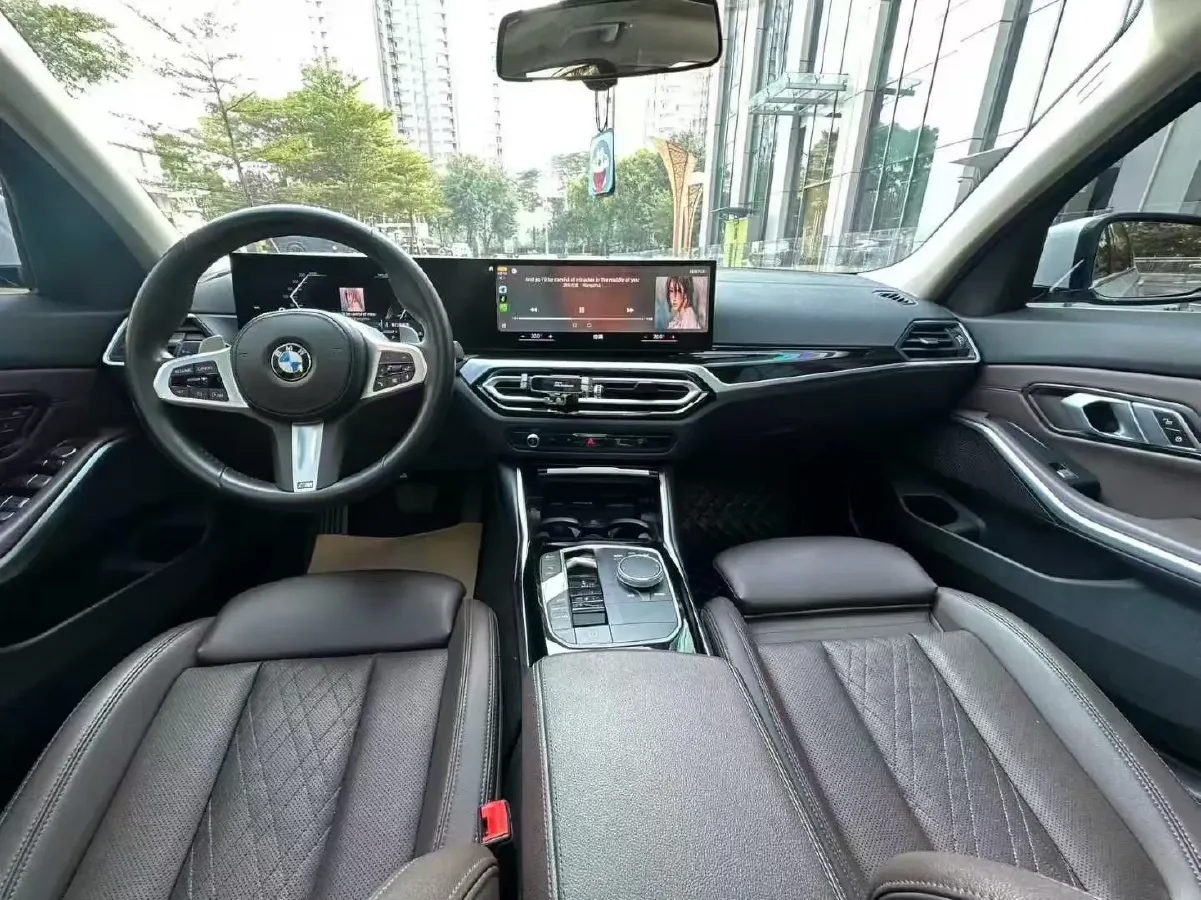 2023 BMW 3 Series 2.0T 156HP L4 8AT,autocango,china used car exporter,china ev exporter,chinese used car exporter,chinese used ev exporter