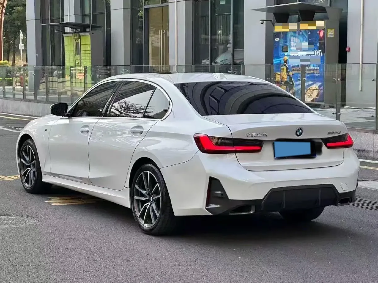 2023 BMW 3 Series 2.0T 156HP L4 8AT,autocango,china used car exporter,china ev exporter,chinese used car exporter,chinese used ev exporter