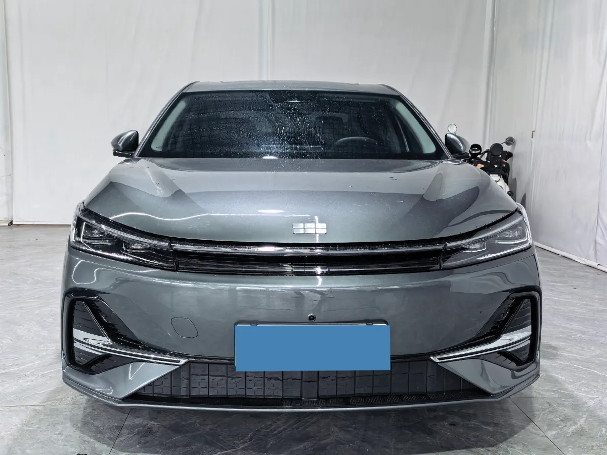 2025 Geely Galaxy A7 1.5L 112HP L4 1DHT PHEV,autocango,china used car exporter,china ev exporter,chinese used car exporter,chinese used ev exporter