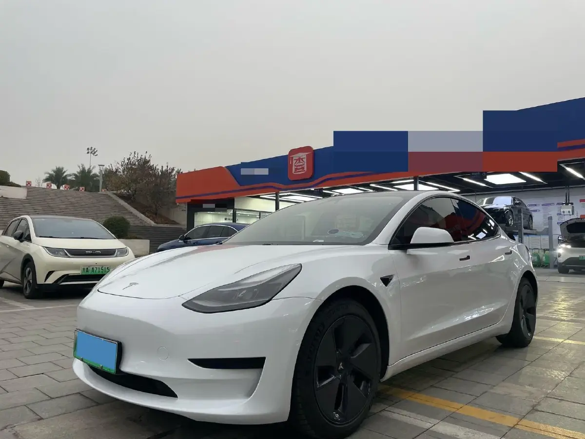 2021 Tesla Model 3 BEV 55KWH