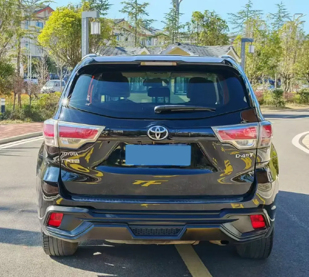 2018 Toyota Highlander 2.0T 220HP L4 6AT,autocango,china used car exporter,china ev exporter,chinese used car exporter,chinese used ev exporter